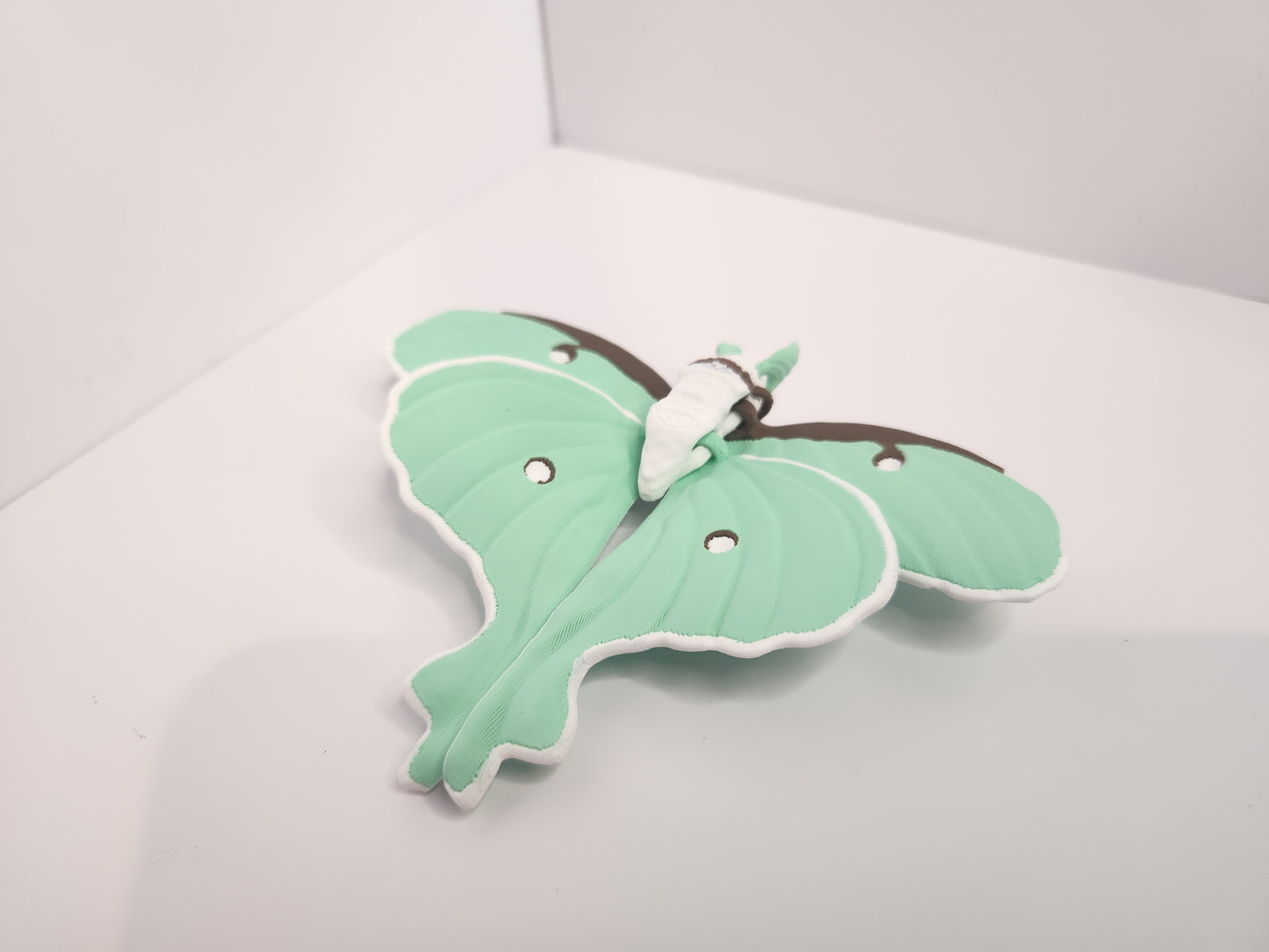 Flexi Luna Moth